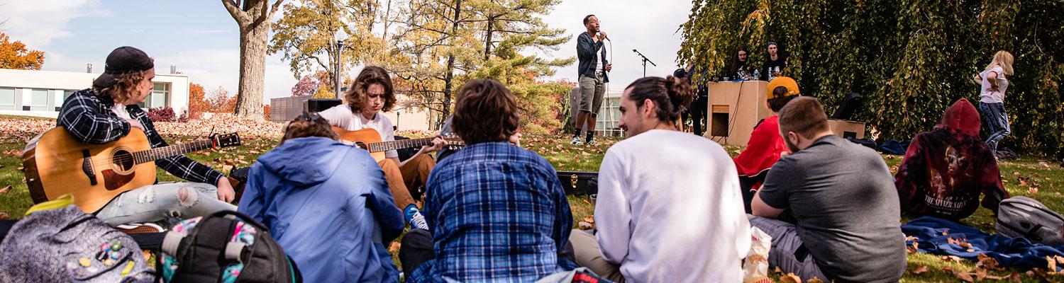 Student musicians on the Stark Campus