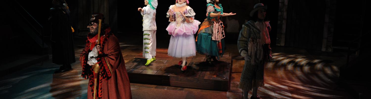 Students perform in "The Servant of Two Masters" directed by Roe Green Visiting Director Tracy Young