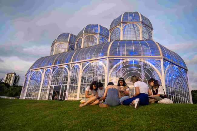 Group of student sitting outside