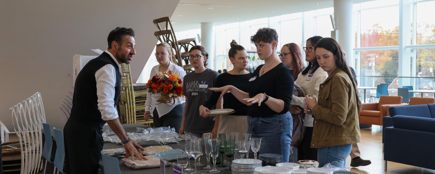 Students choosing accessories - HEM Design Challenge 2025