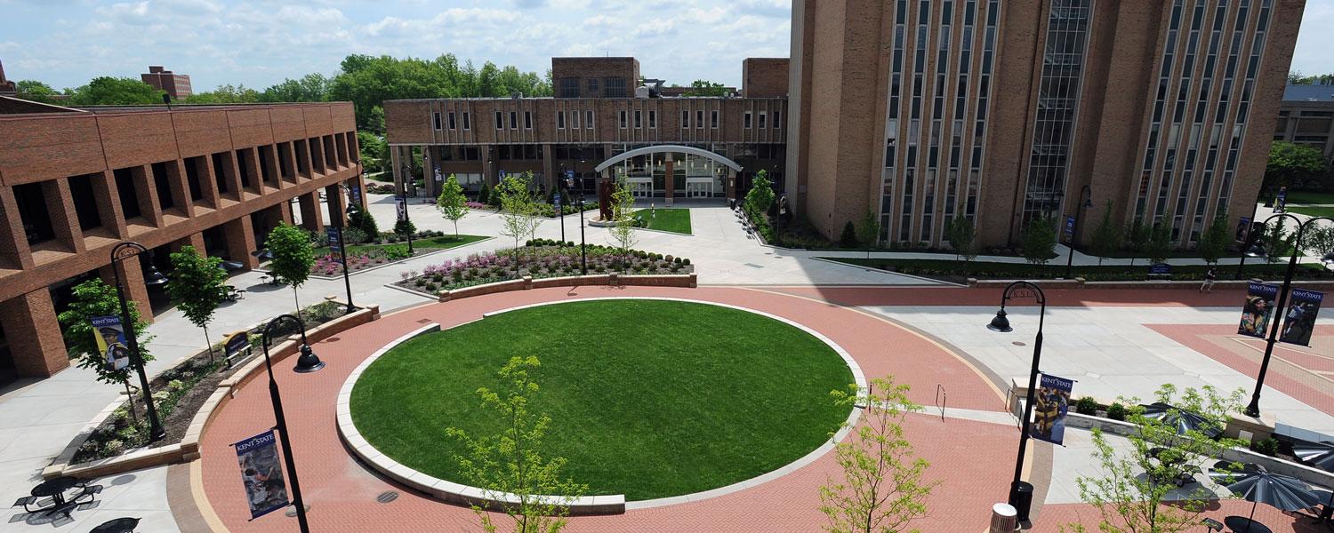 Risman Plaza, close in proximity to the 91Ʒ Student Center and University Library, is a popular hangout spot.