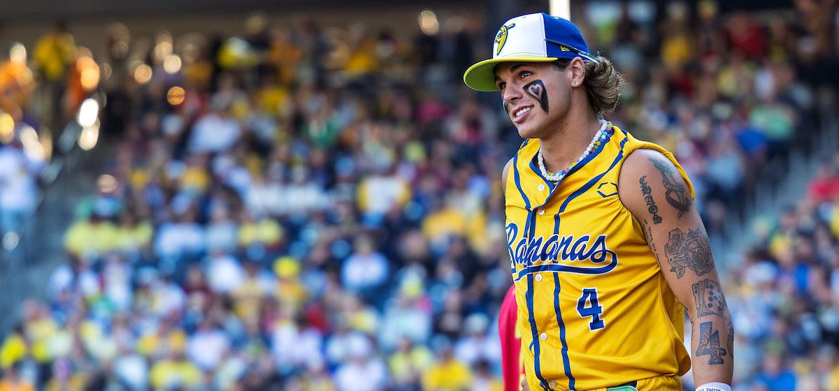 Kyle Jackson from the Savannah Bananas