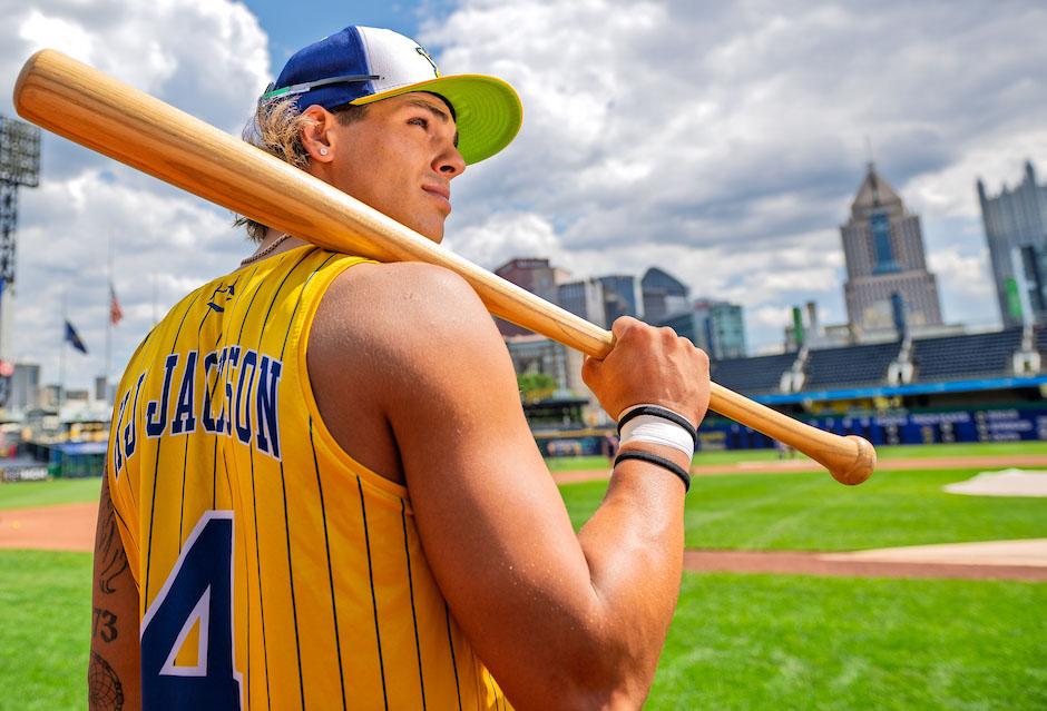 Kyle Jackson from the Savannah Bananas