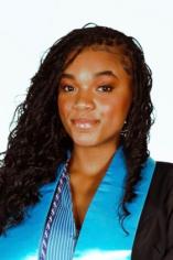 Nashya Poole headshot.