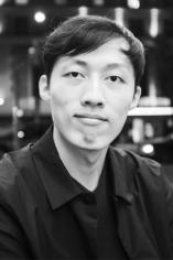 Zherui Wang Headshot