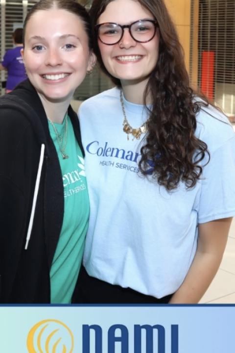 Mae Hutchinson, '23 (right)