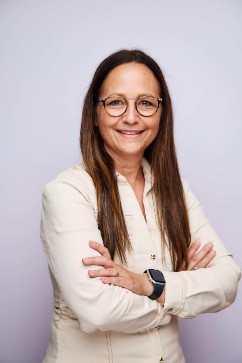 Patty Robinson Headshot 