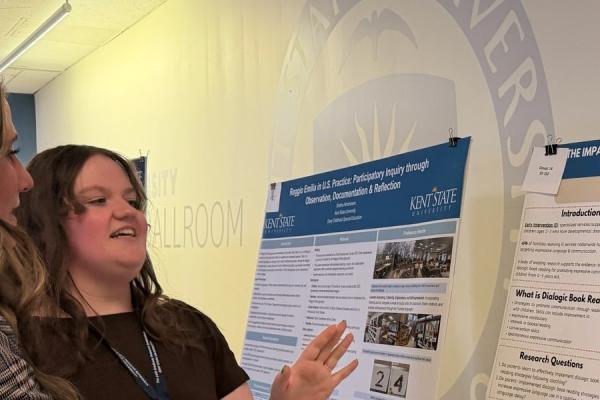 Sydney Moon and Jessica Howiler