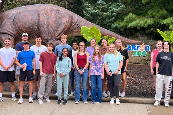 Middle Childhood Education students at the Akron Zoo
