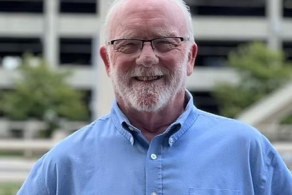 Headshot of Tom Hatch