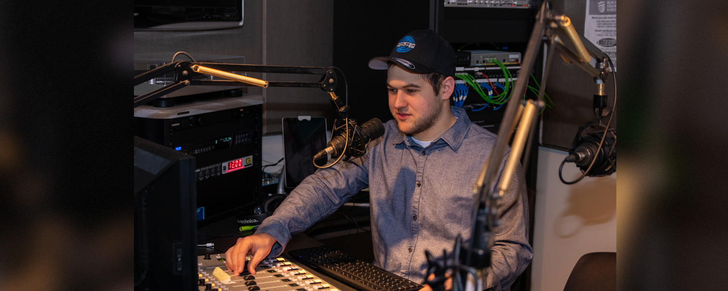 Sam Teyssier in BSR Studio